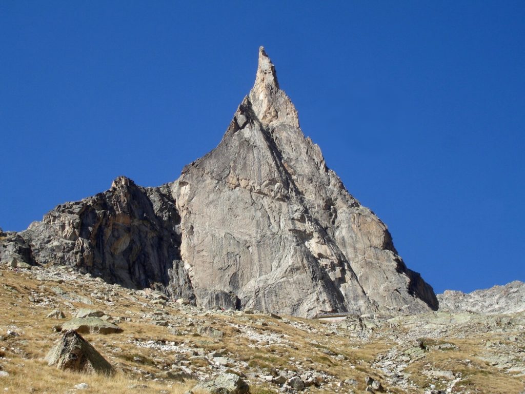 Mon défi (un peu) fou : Gravir 7 sommets mythiques des alpes en 1 an !