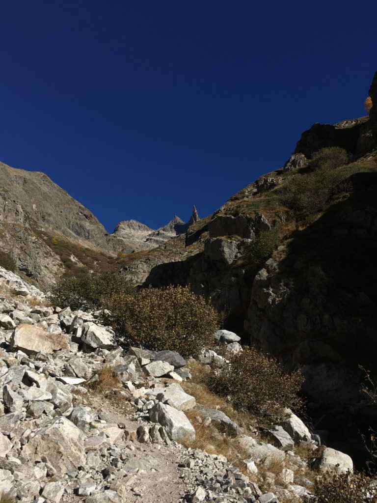 La marche d'approche de la Dibona
