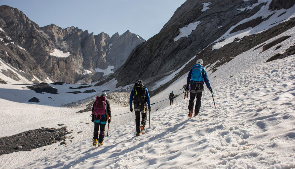 piolet en alpinisme rando glacière